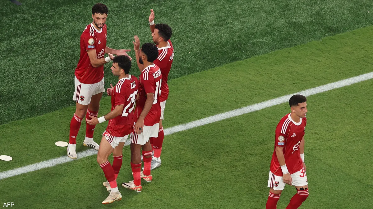 الأهلي يتربع على صدارة تصنيف الكاف.. وتراجع الزمالك والوداد